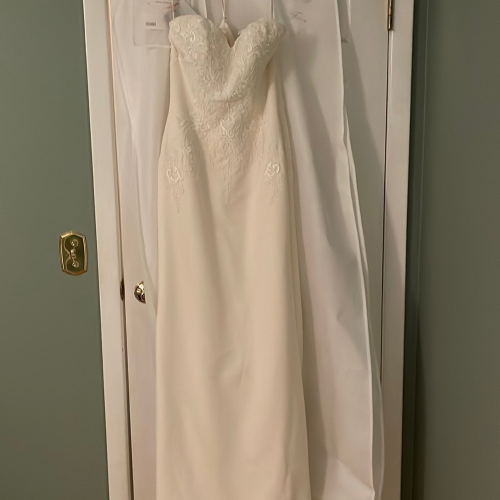 NWT Maggie Sotterro, Rebecca Ingram collection